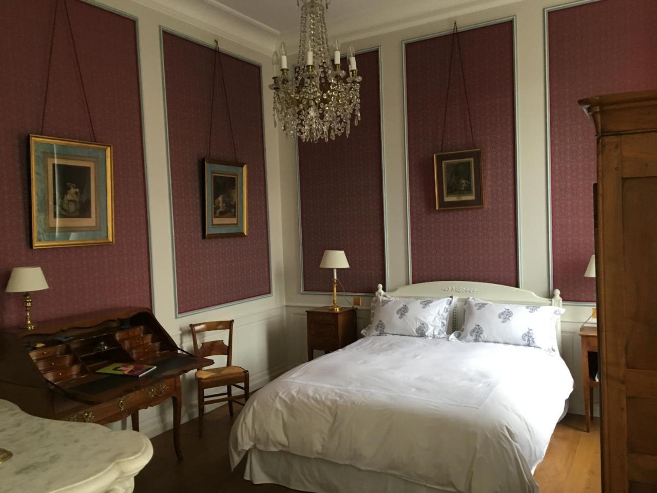 Entre Cour Et Jardin Bed & Breakfast Arras Ngoại thất bức ảnh